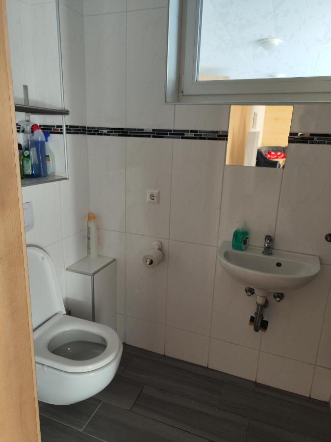 Erdgeschoss Wohnung Nahe Flughafen Βιέννη Εξωτερικό φωτογραφία
